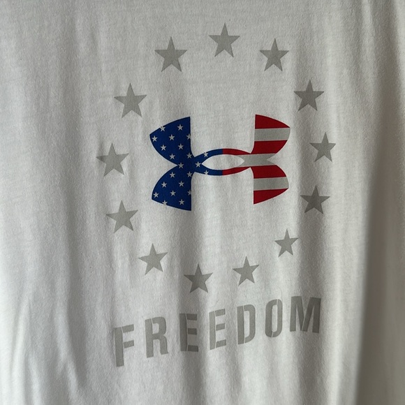 Under Armour Freedom USA Red, White and Blue Flag T Shirt with Stars - Picture 2 of 5